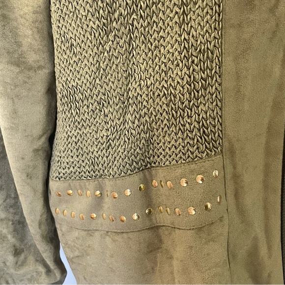 Brenda Goode brand green crushed velvet feel unique jacket in size Large - Picture 6 of 8